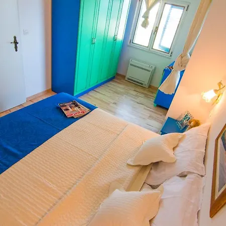 Villa Jadranka Beachfront & Pool Maslinica