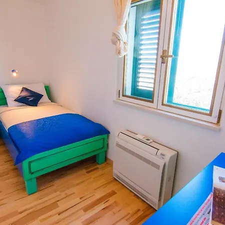 Villa Jadranka Beachfront & Pool