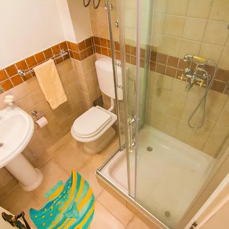 Jadranka Beachfront & Pool Villa *